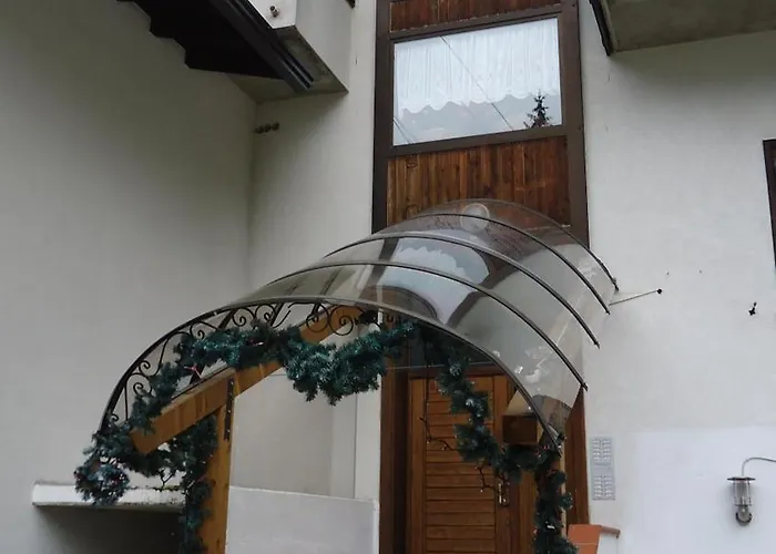 Aparthotel Regina Delle Dolomiti